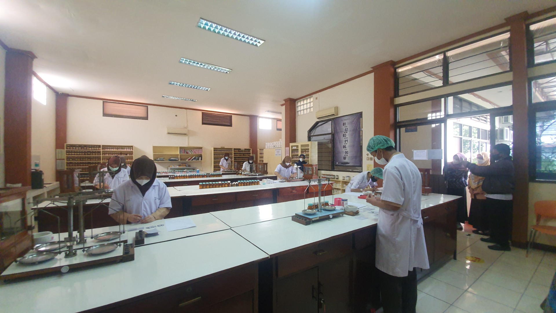 Foto 8 kegiatan PTM Terbatas Hari Pertama
