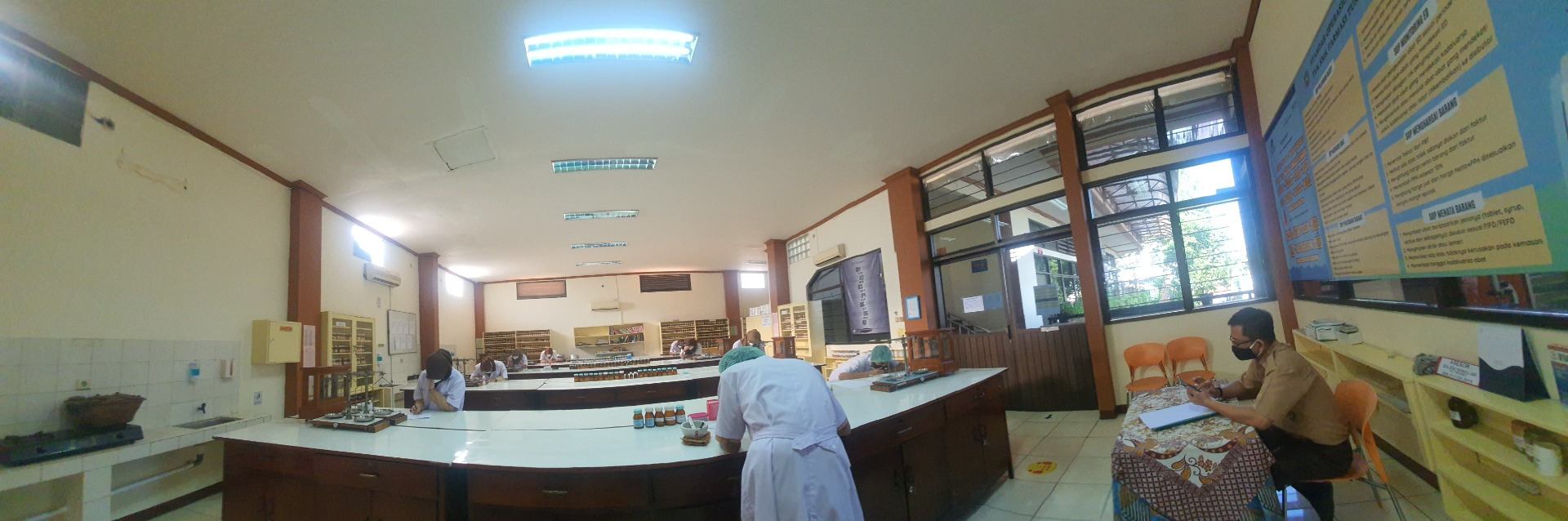 Foto 6 kegiatan PTM Terbatas Hari Pertama